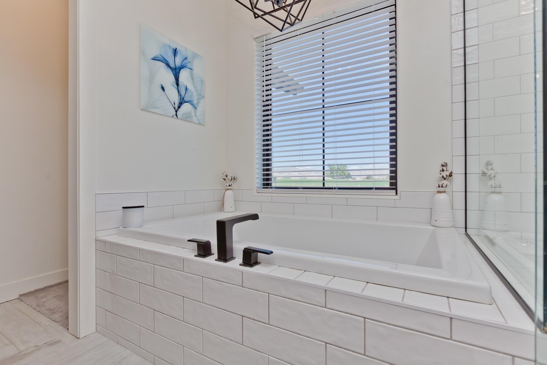 Grand Junction, Colorado, 81505, United States, ,3 BathroomsBathrooms,Residential,Active,1824524