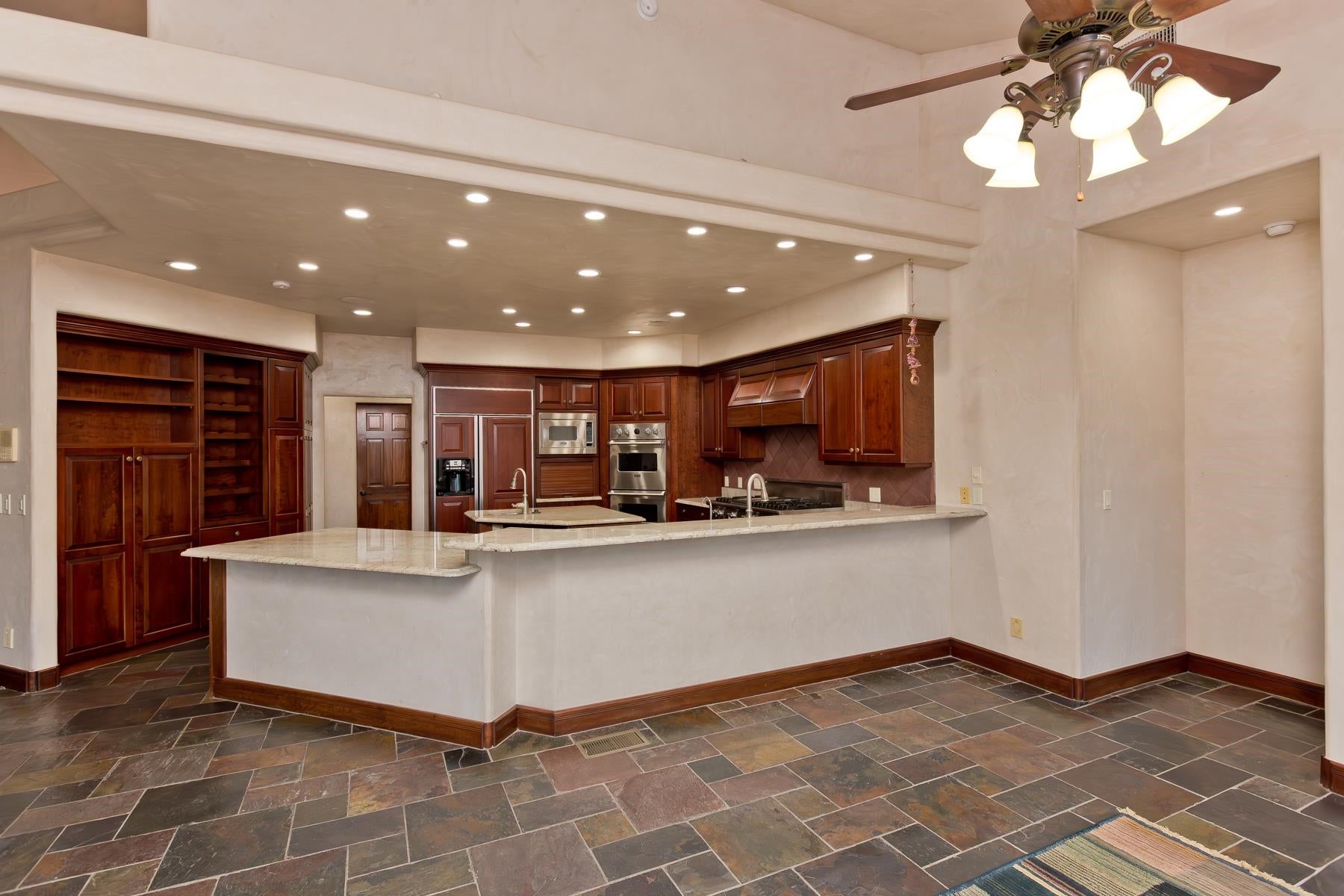 Grand Junction, Colorado, 81505, United States, 4 Bedrooms Bedrooms, ,5 BathroomsBathrooms,Residential,Active,1945340