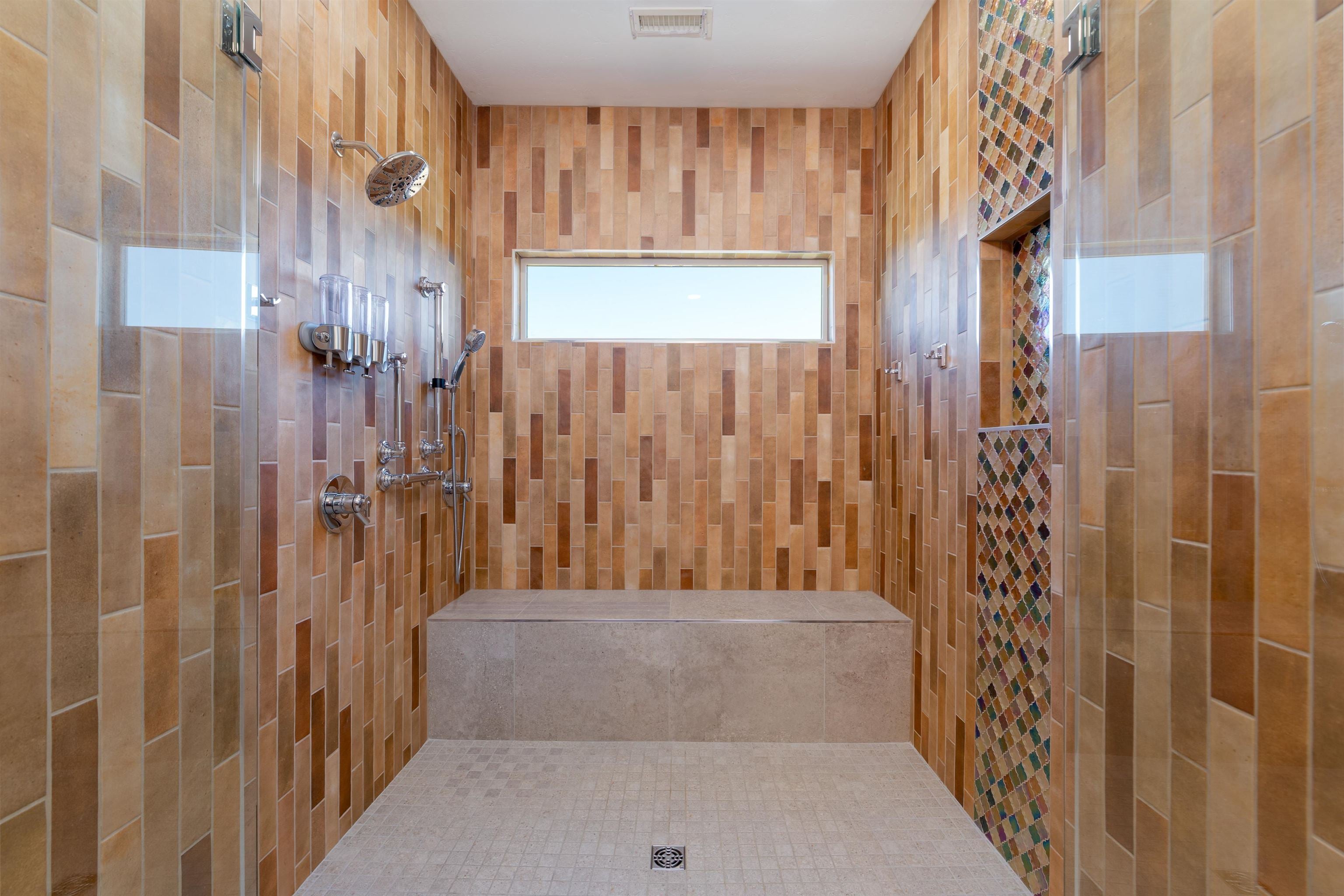 Grand Junction, Colorado, 81507, United States, 3 Bedrooms Bedrooms, ,3 BathroomsBathrooms,Residential,Active,2009135