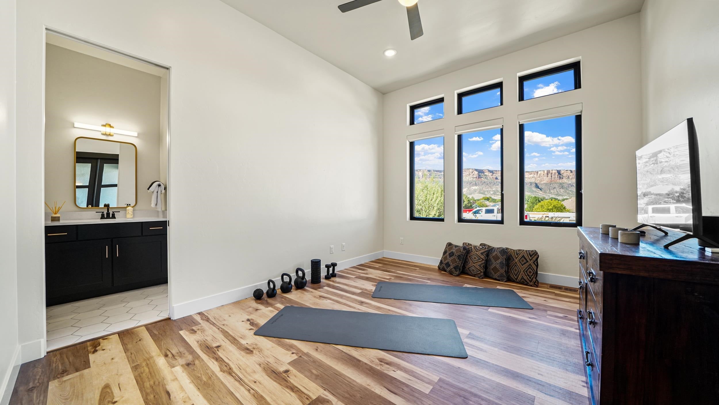 Grand Junction, Colorado, 81507, United States, 4 Bedrooms Bedrooms, ,3 BathroomsBathrooms,Residential,Active,1943818
