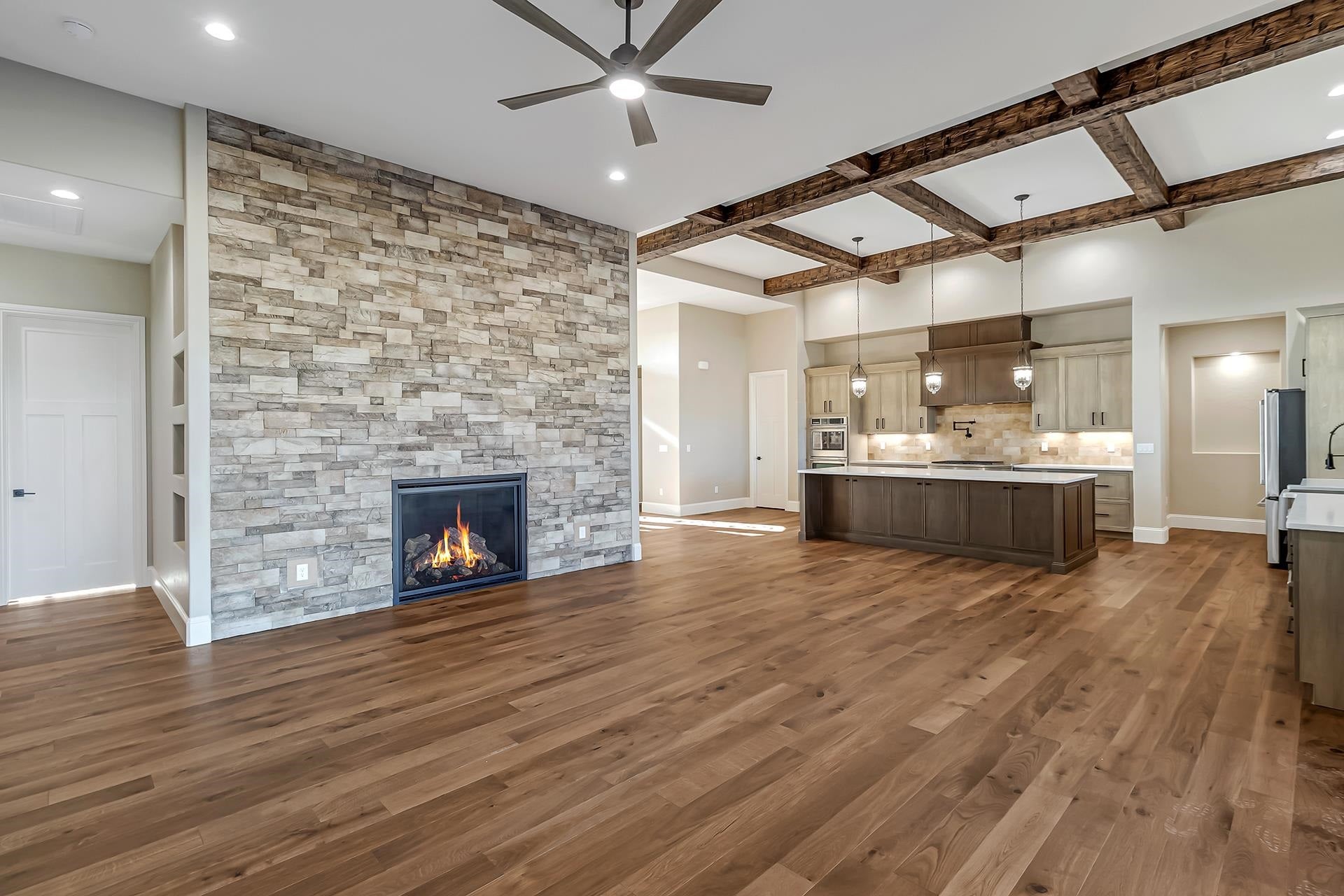 Grand Junction, Colorado, 81505, United States, 4 Bedrooms Bedrooms, ,4 BathroomsBathrooms,Residential,Active,2006904