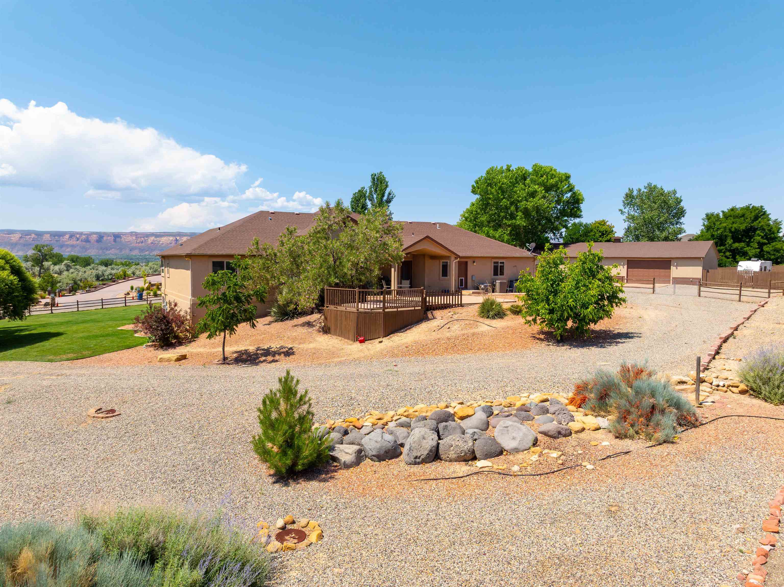 Grand Junction, Colorado, 81505, United States, 5 Bedrooms Bedrooms, ,4 BathroomsBathrooms,Residential,Active,1877765