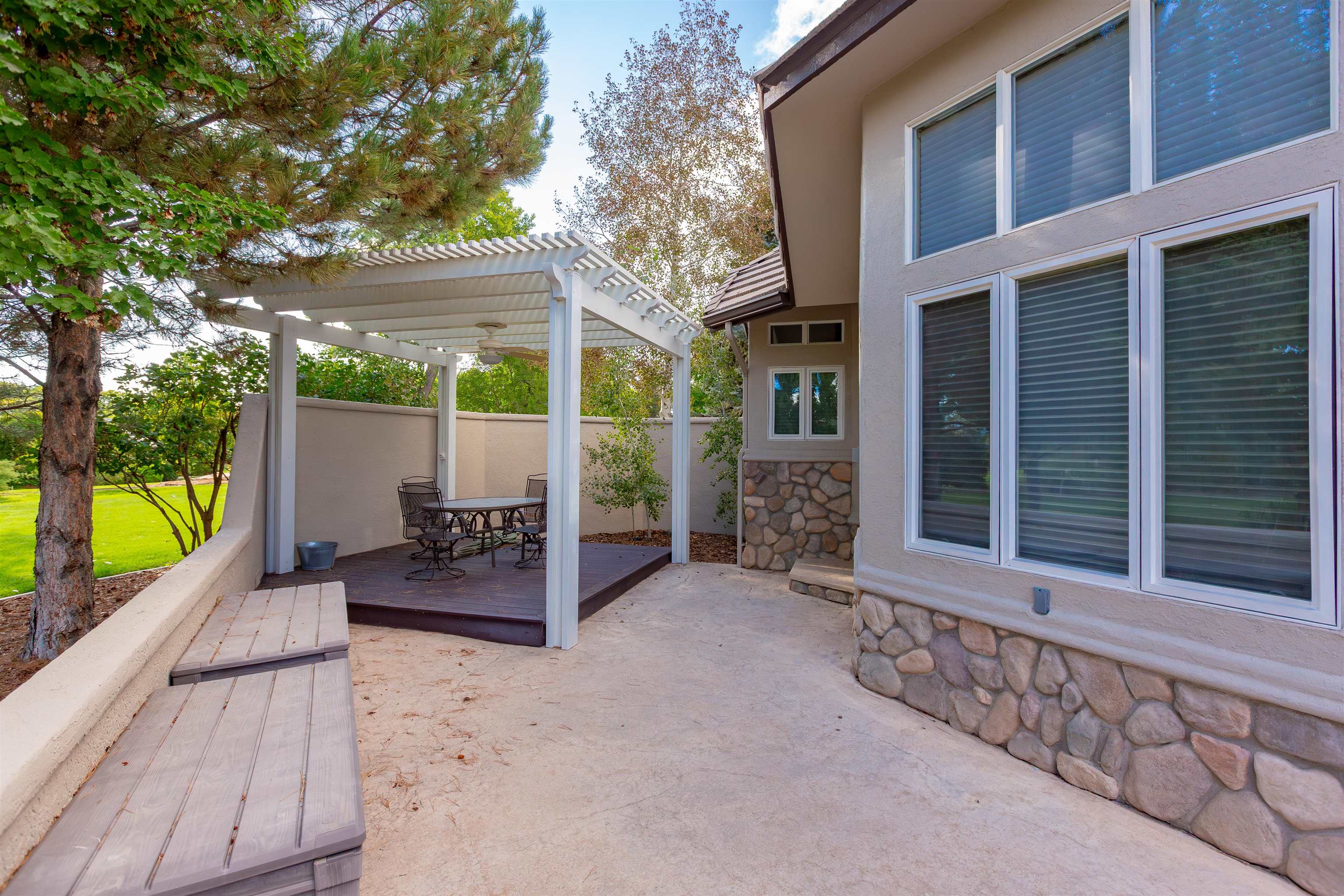 Grand Junction, Colorado, 81505, United States, 4 Bedrooms Bedrooms, ,5 BathroomsBathrooms,Residential,Active,1945340