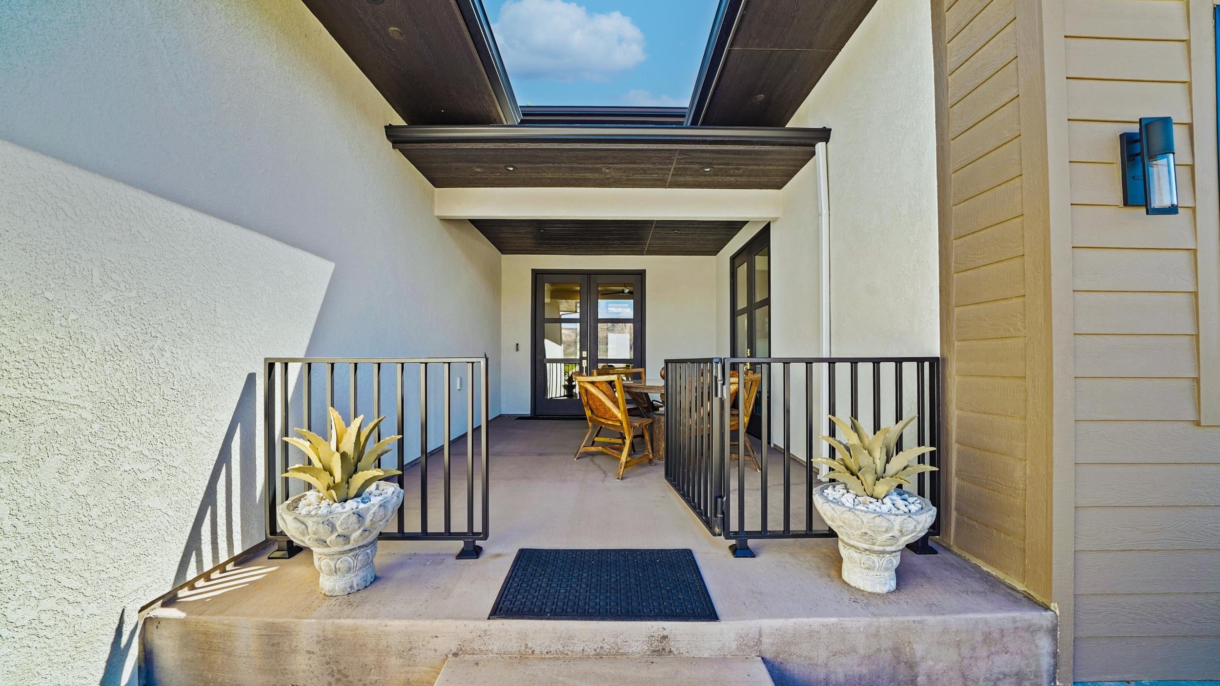 Grand Junction, Colorado, 81507, United States, 4 Bedrooms Bedrooms, ,3 BathroomsBathrooms,Residential,Active,1943818