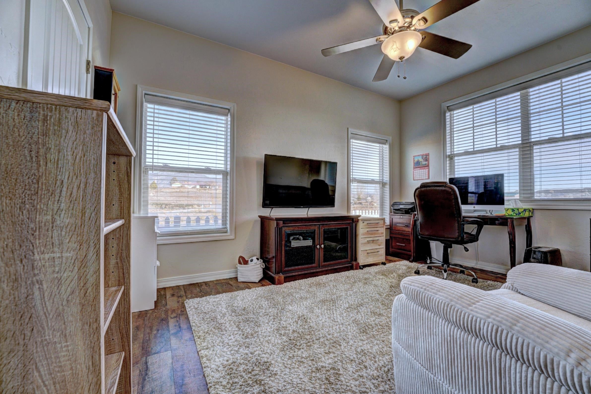 Palisade, Colorado, 81526, United States, 3 Bedrooms Bedrooms, ,3 BathroomsBathrooms,Residential,Active,2015436