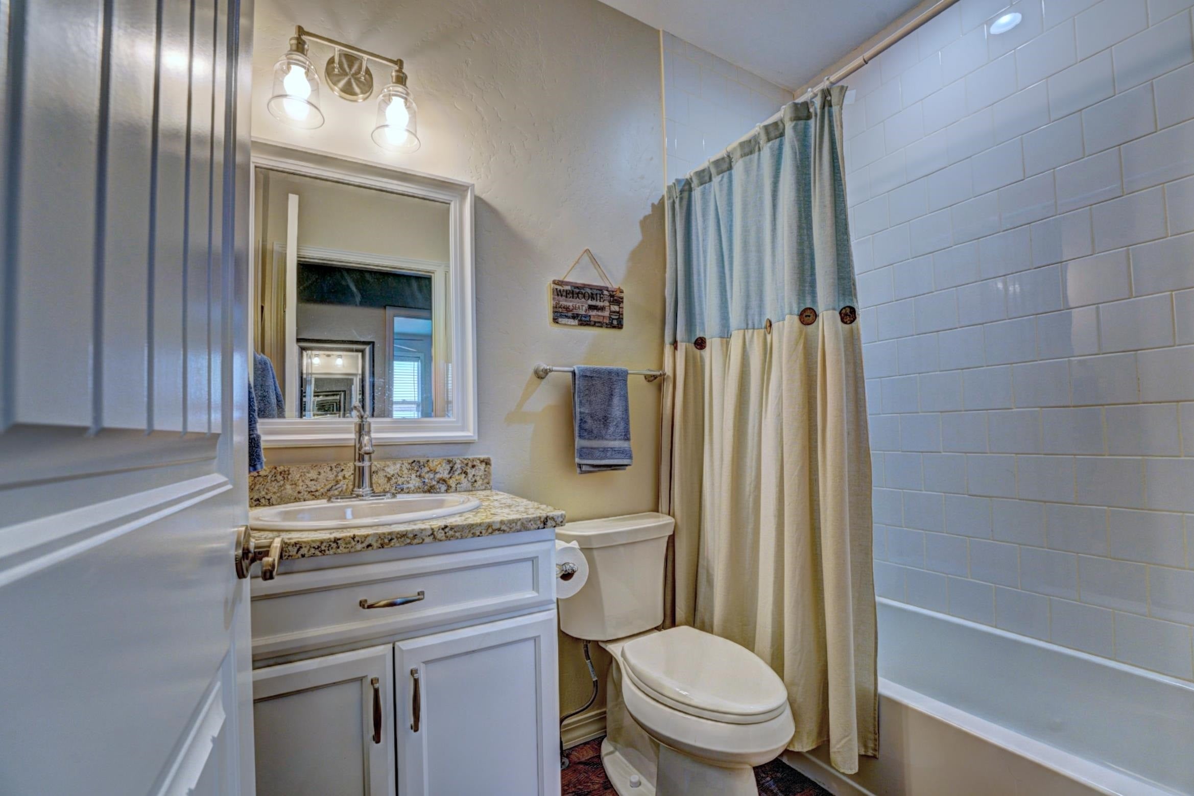 Palisade, Colorado, 81526, United States, 3 Bedrooms Bedrooms, ,3 BathroomsBathrooms,Residential,Active,2015436