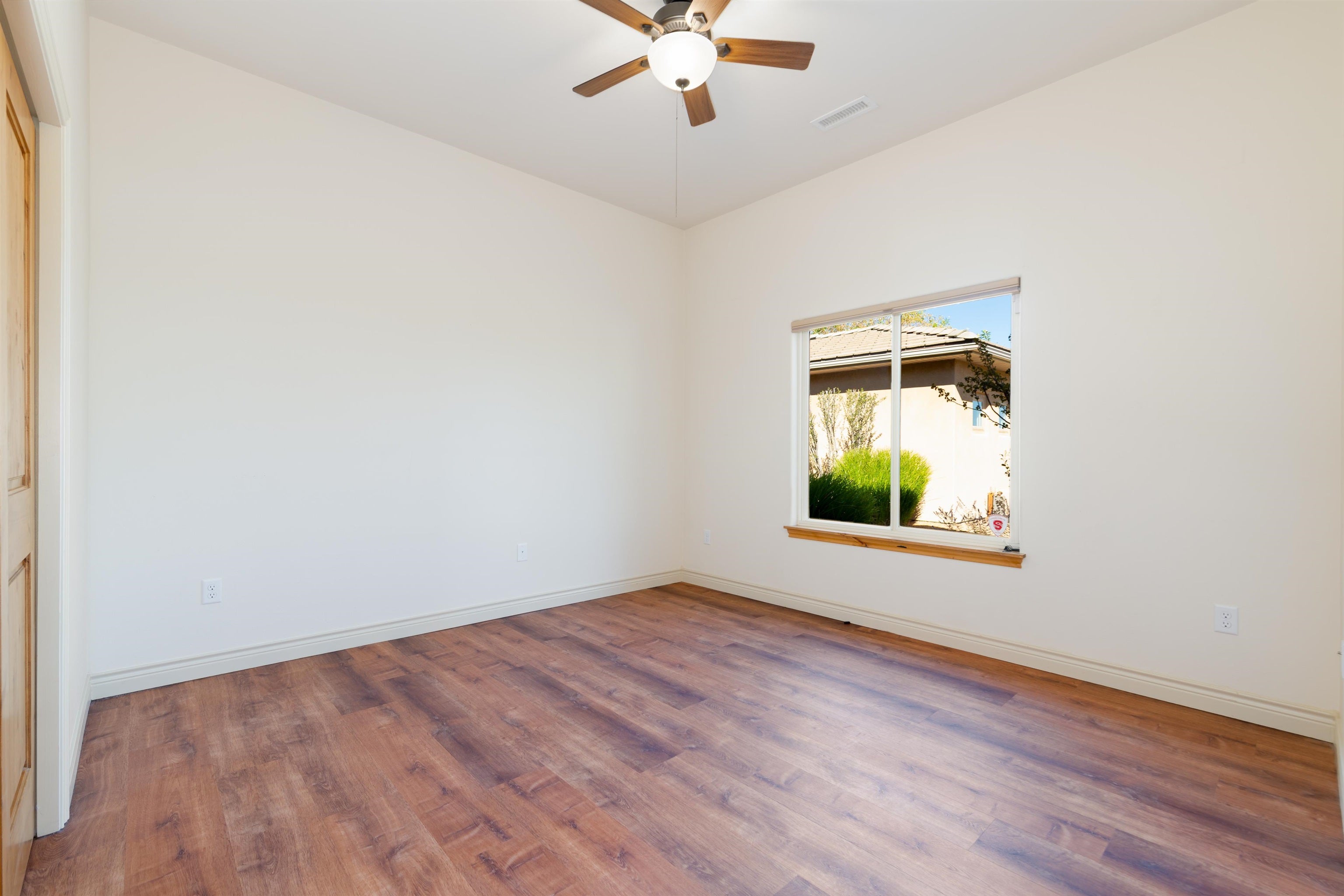 Grand Junction, Colorado, 81507, United States, 3 Bedrooms Bedrooms, ,3 BathroomsBathrooms,Residential,Active,1922305