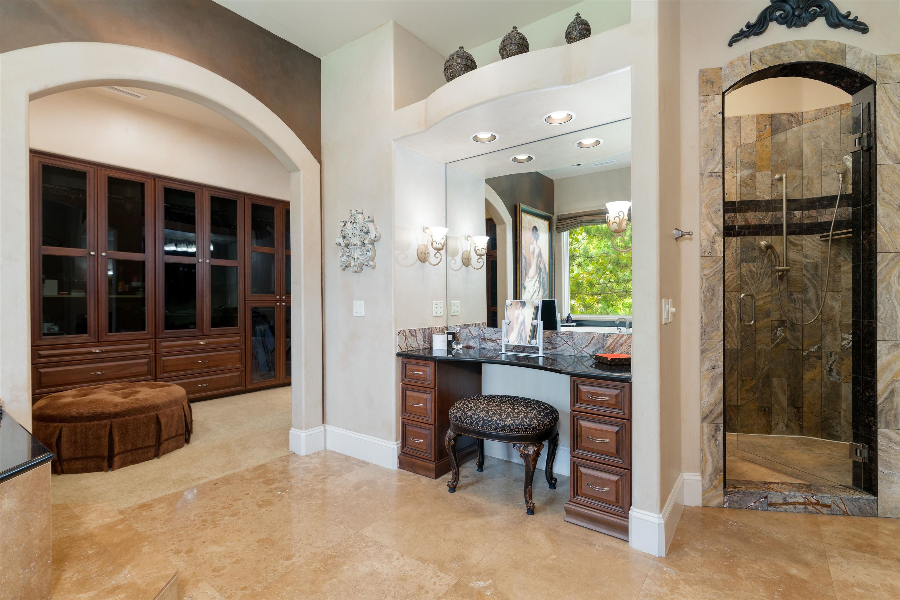 Grand Junction, Colorado, 81506, United States, 5 Bedrooms Bedrooms, ,7 BathroomsBathrooms,Residential,Active,1909661