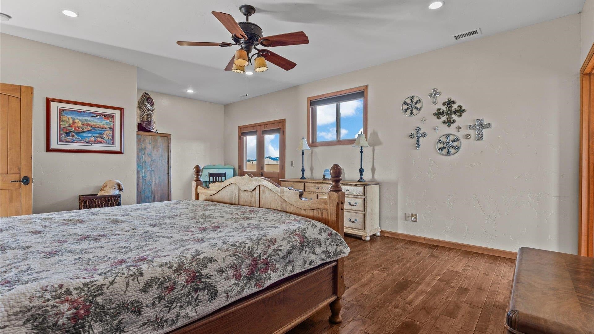 Loma, Colorado, 81524, United States, 4 Bedrooms Bedrooms, ,3 BathroomsBathrooms,Residential,Active,1988465