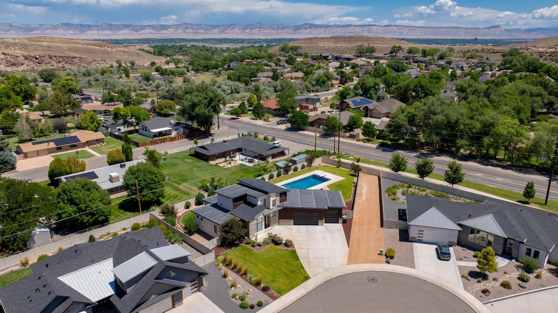 Grand Junction, Colorado, 81507, United States, 4 Bedrooms Bedrooms, ,4 BathroomsBathrooms,Residential,Active,1894545