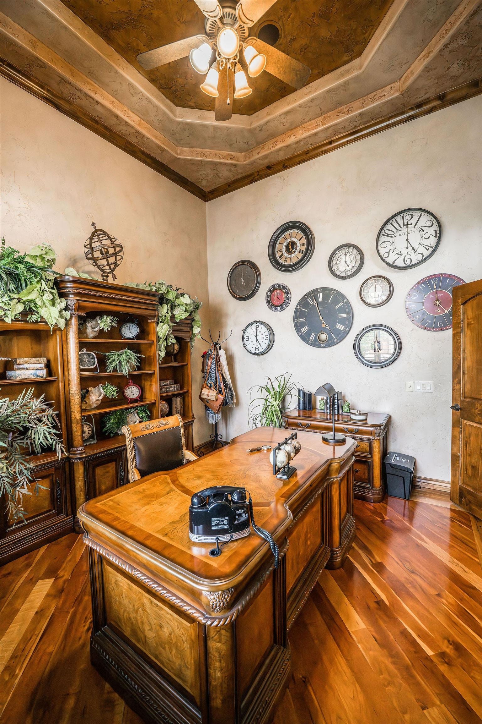 Grand Junction, Colorado, 81507, United States, 4 Bedrooms Bedrooms, ,5 BathroomsBathrooms,Residential,Active,1929450