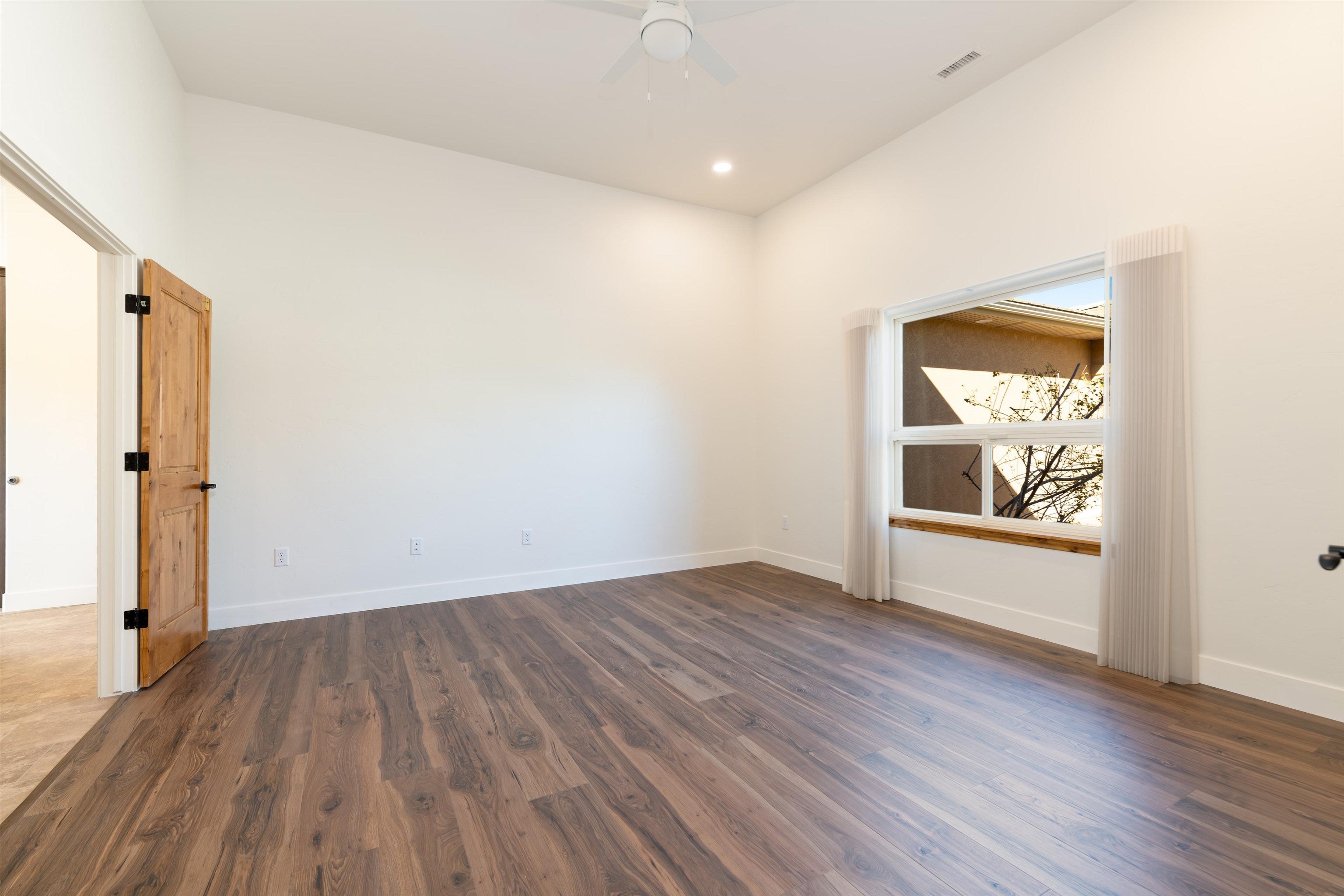 Grand Junction, Colorado, 81507, United States, 3 Bedrooms Bedrooms, ,3 BathroomsBathrooms,Residential,Active,2009135