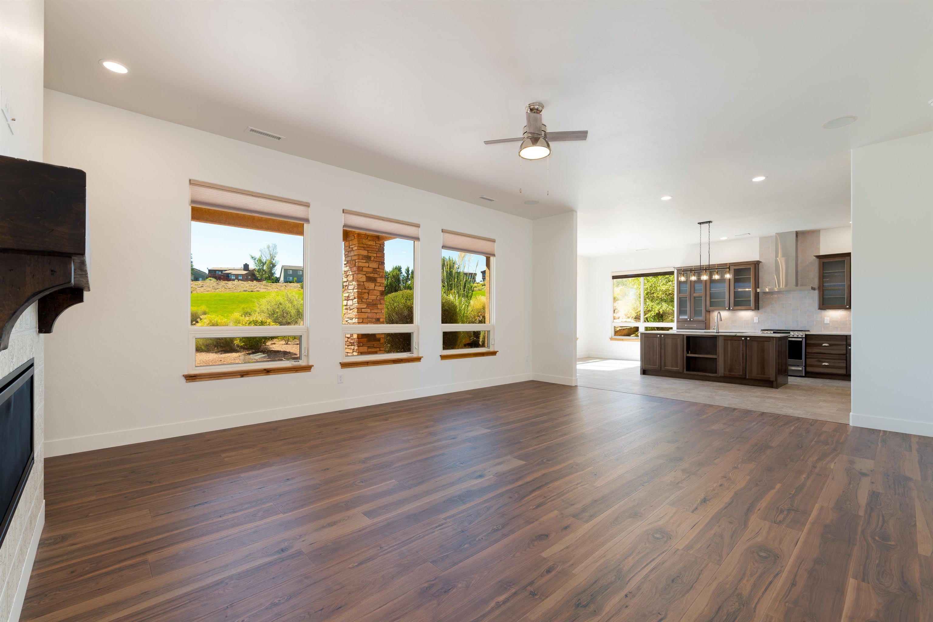 Grand Junction, Colorado, 81507, United States, 3 Bedrooms Bedrooms, ,3 BathroomsBathrooms,Residential,Active,1922305