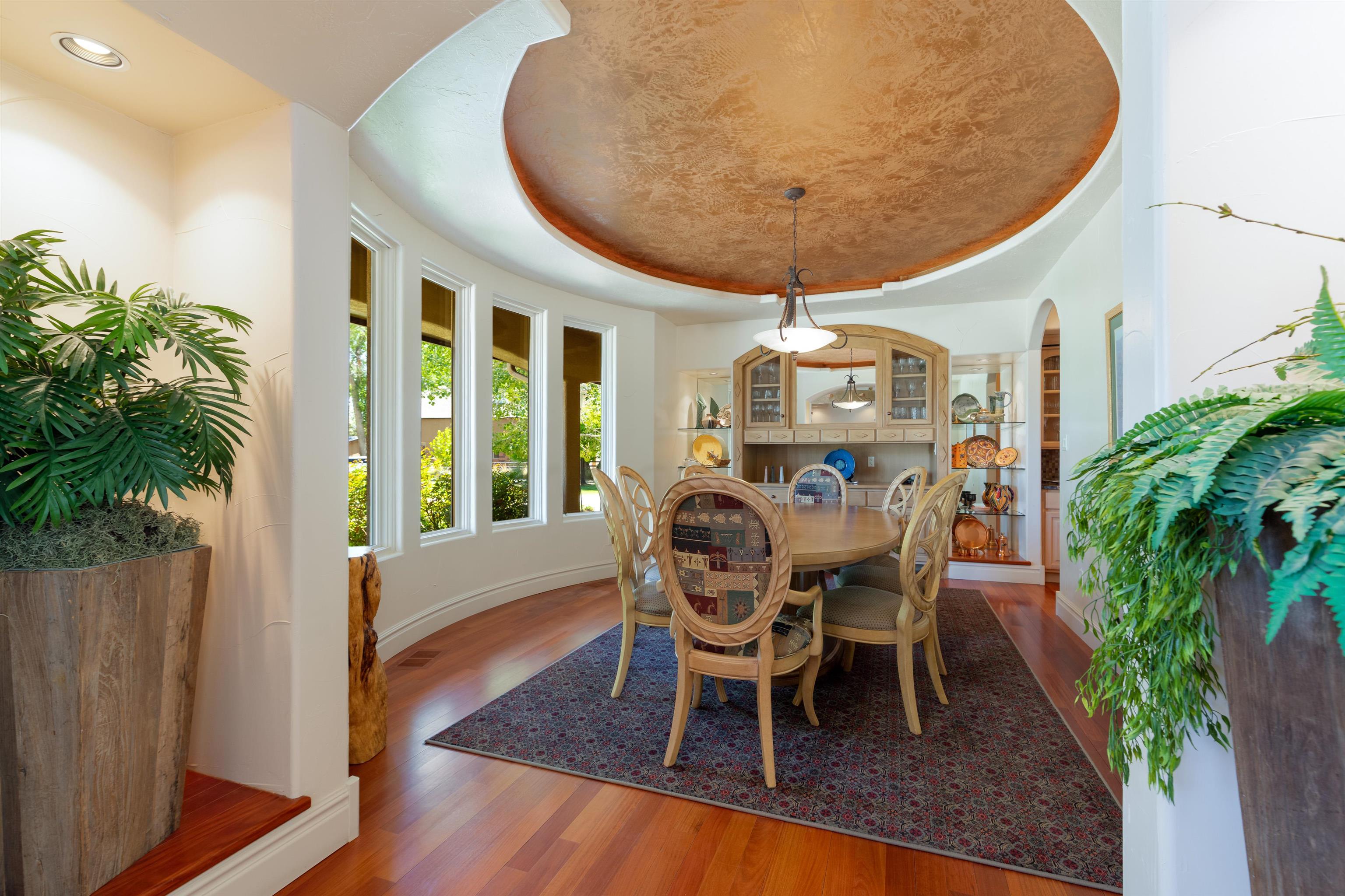 Grand Junction, Colorado, 81507, United States, 5 Bedrooms Bedrooms, ,6 BathroomsBathrooms,Residential,Active,2009860