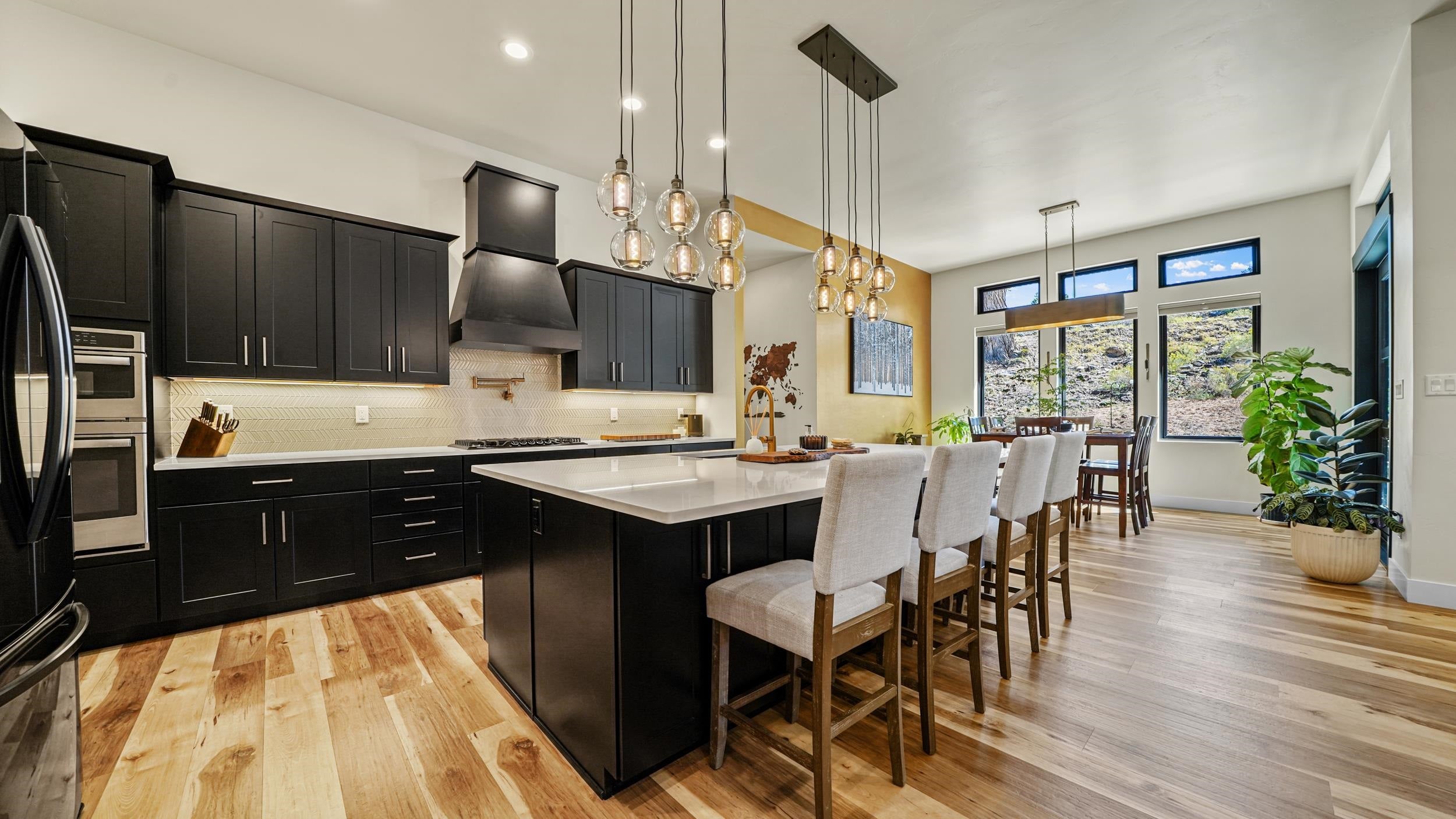 Grand Junction, Colorado, 81507, United States, 4 Bedrooms Bedrooms, ,3 BathroomsBathrooms,Residential,Active,1943818