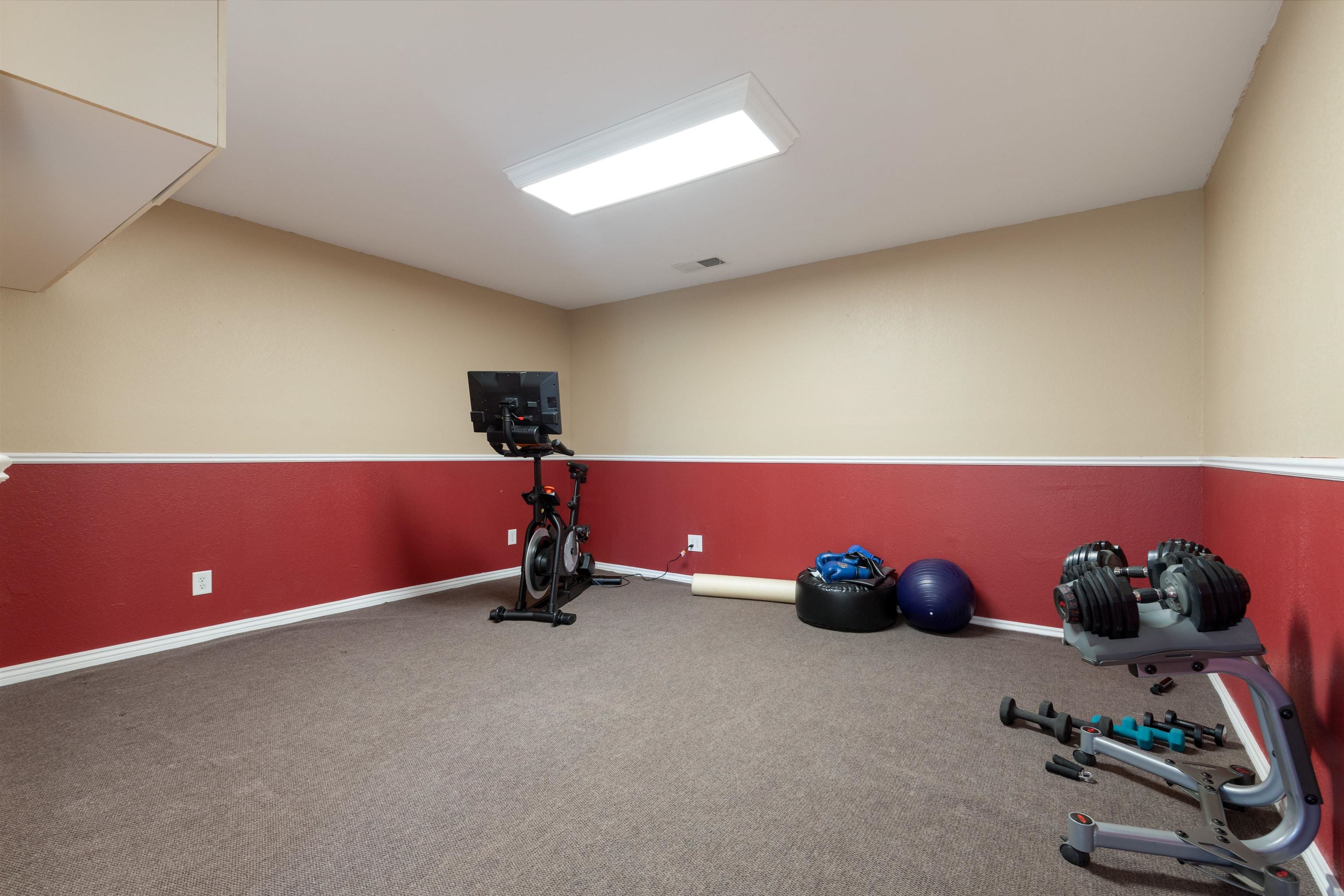 Grand Junction, Colorado, 81505, United States, 5 Bedrooms Bedrooms, ,4 BathroomsBathrooms,Residential,Active,1877765