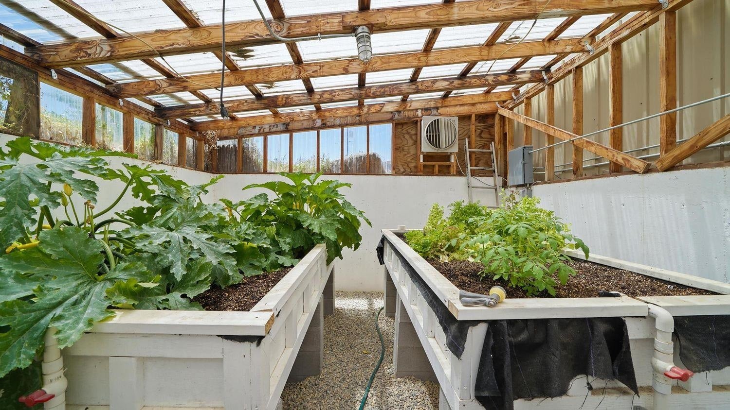 Palisade, Colorado, 81526, United States, 3 Bedrooms Bedrooms, ,1 BathroomBathrooms,Residential,Active,2008709