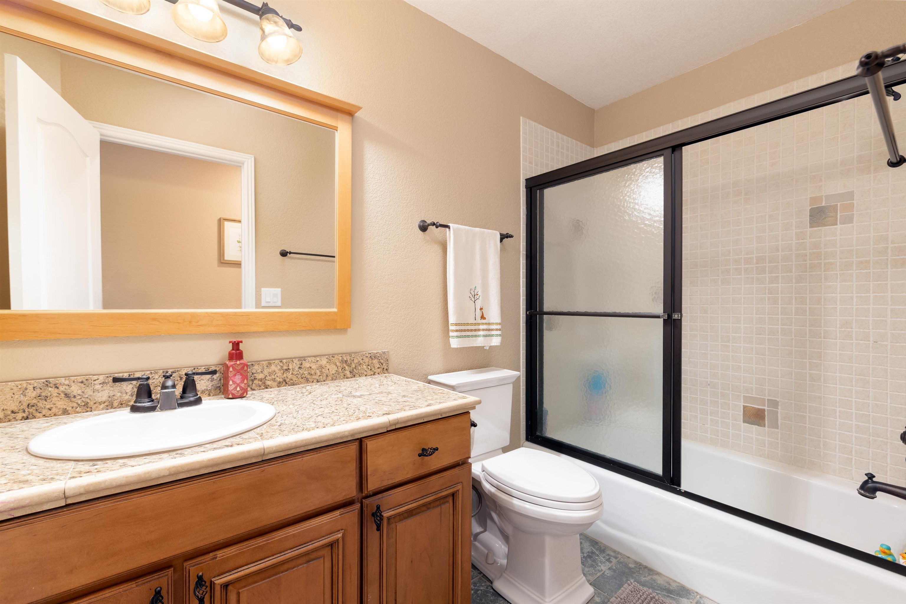 Grand Junction, Colorado, 81505, United States, 5 Bedrooms Bedrooms, ,4 BathroomsBathrooms,Residential,Active,1877765