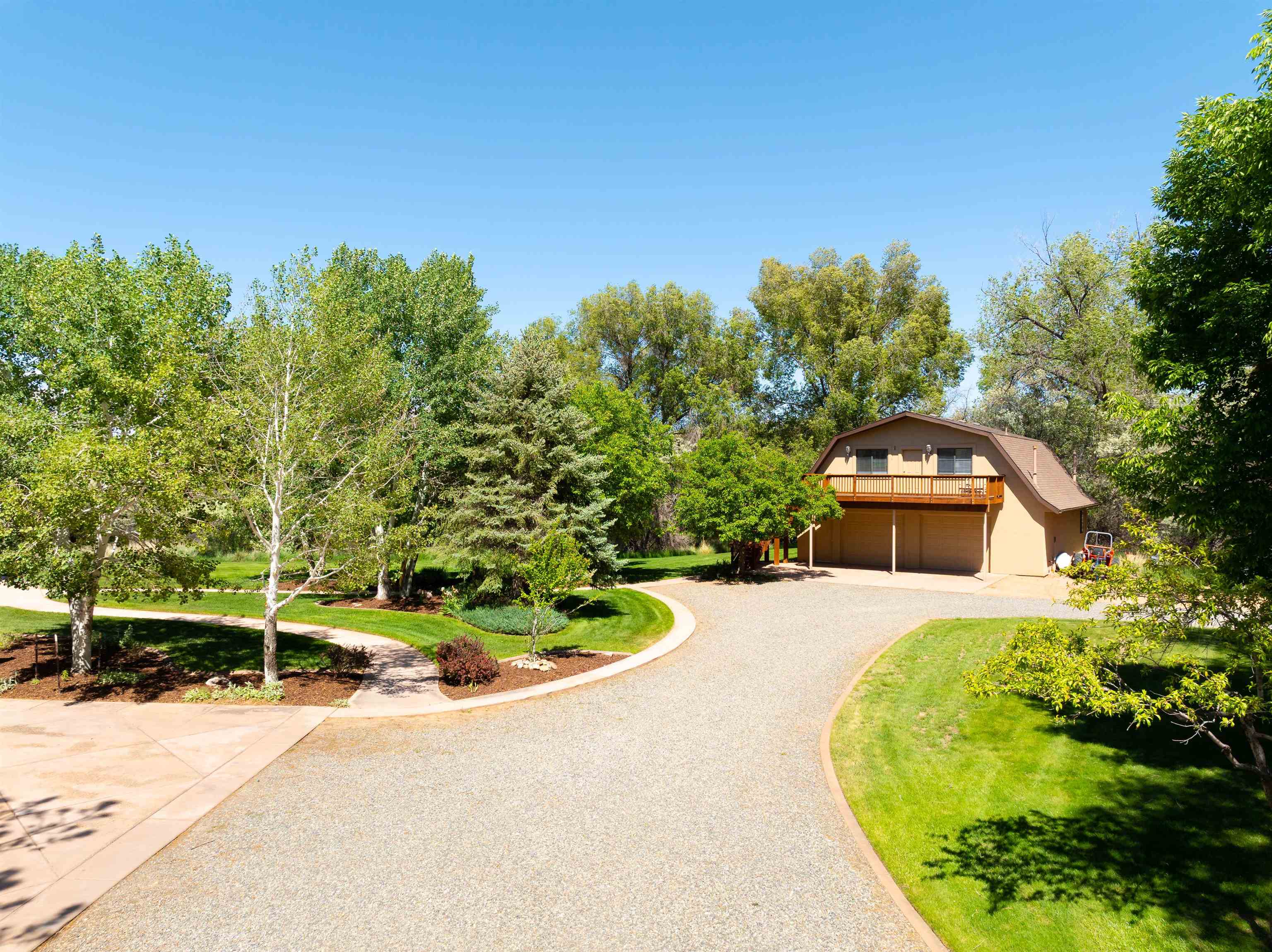 Grand Junction, Colorado, 81507, United States, 5 Bedrooms Bedrooms, ,6 BathroomsBathrooms,Residential,Active,2009860