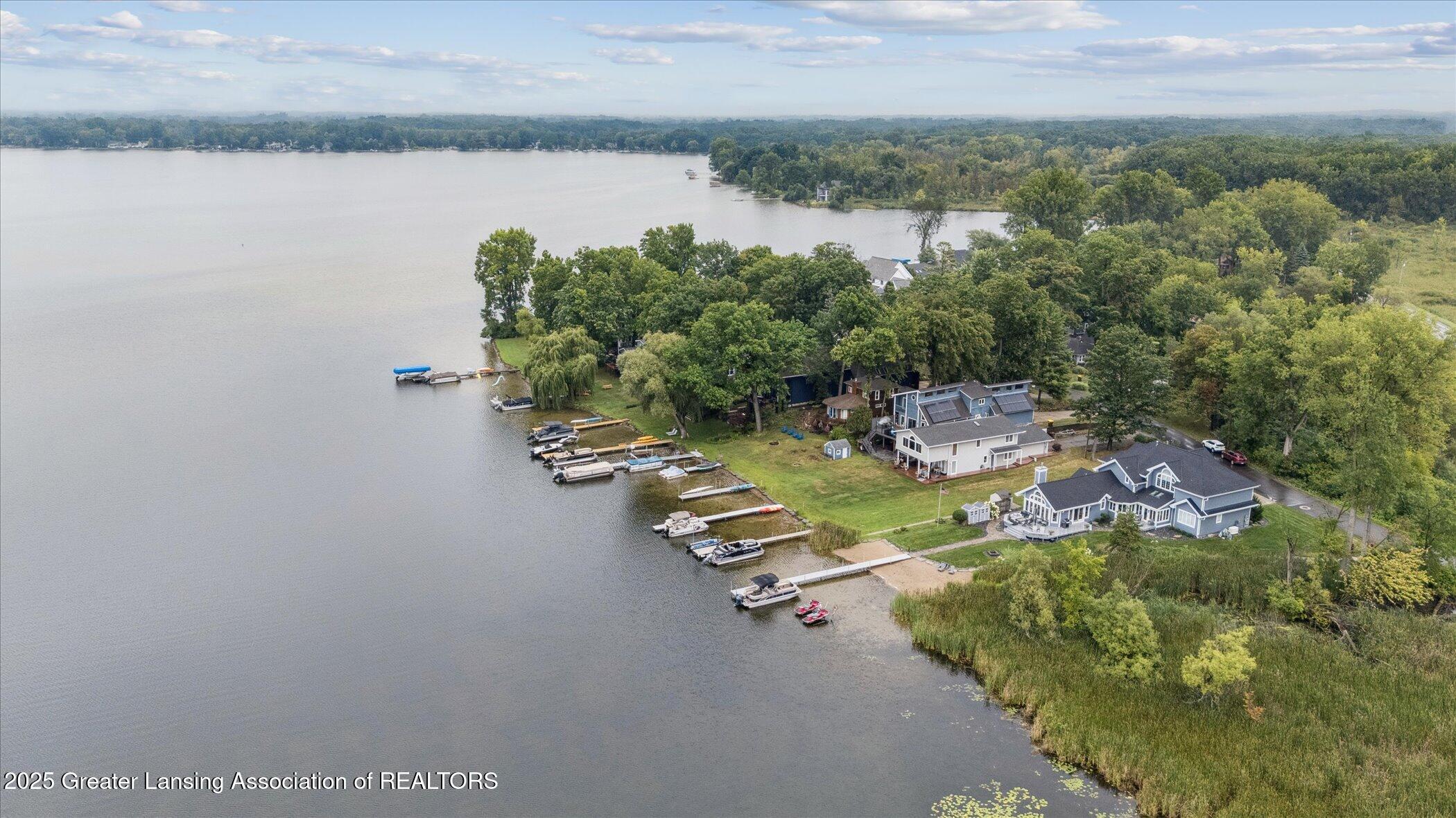 Haslett, Michigan, 48840, United States, 4 Bedrooms Bedrooms, ,3 BathroomsBathrooms,Residential,Contingent,1988482