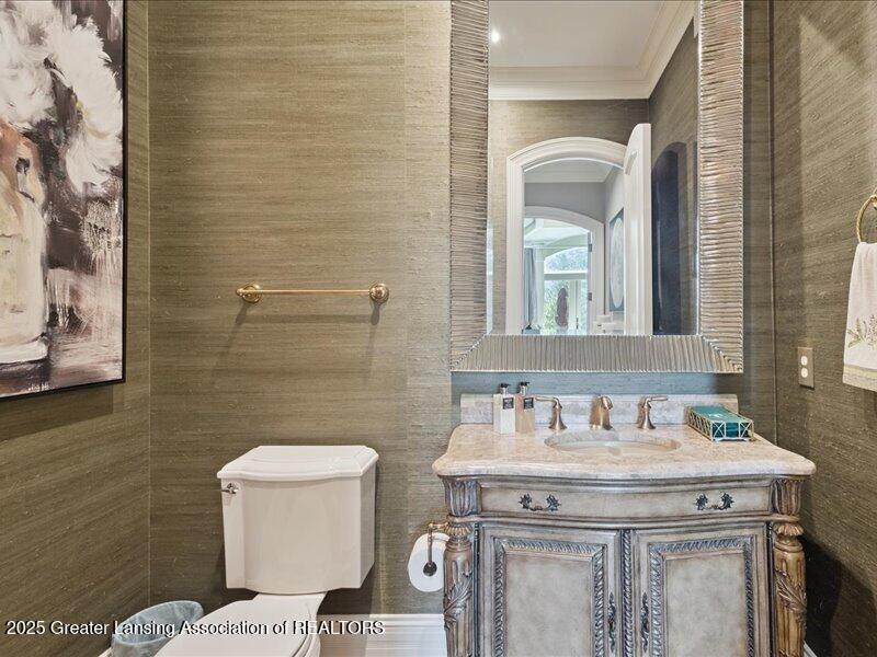 East Lansing, Michigan, 48823, United States, 8 Bedrooms Bedrooms, ,10 BathroomsBathrooms,Residential,Active,1988469