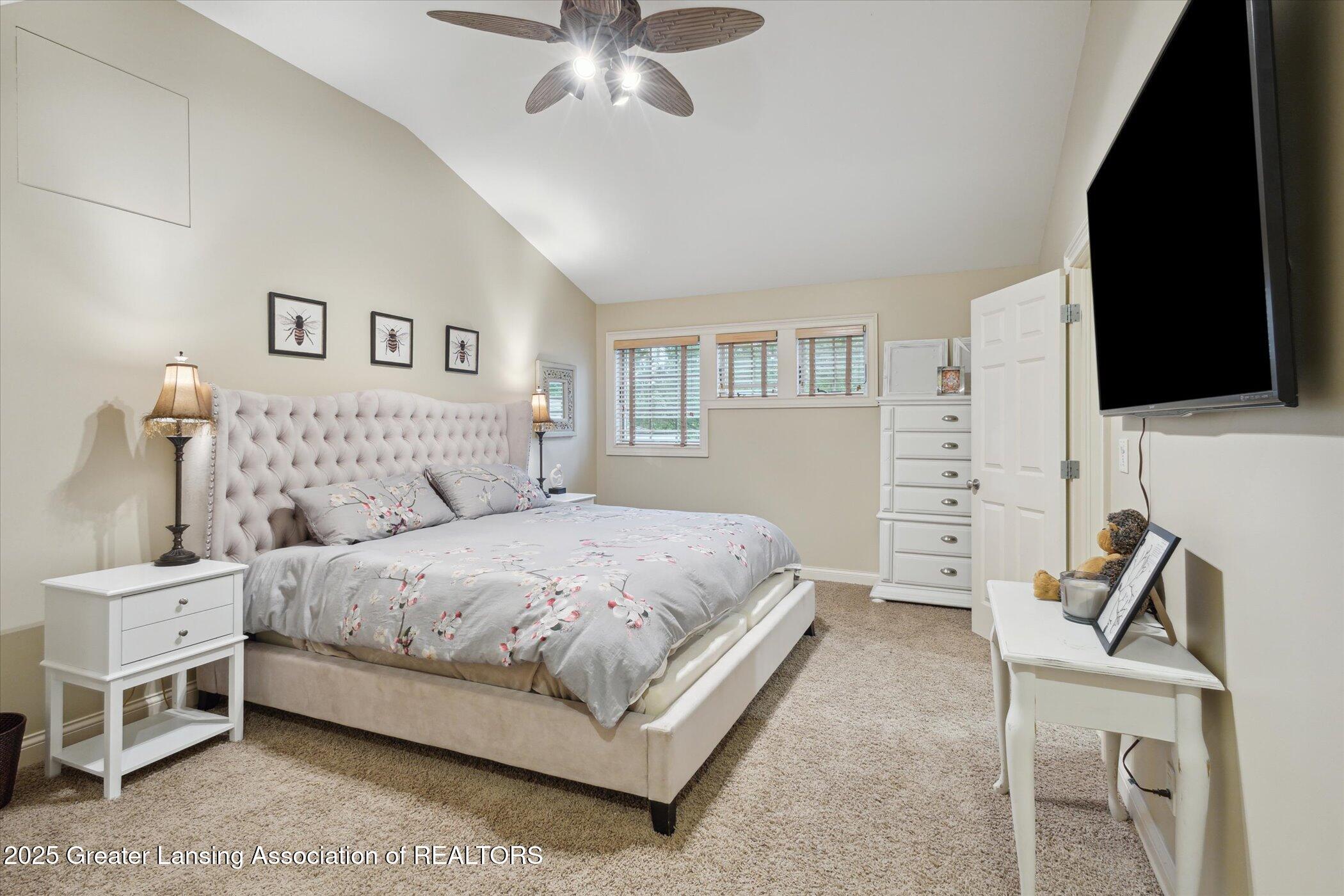 Lansing, Michigan, 48911, United States, 5 Bedrooms Bedrooms, ,5 BathroomsBathrooms,Residential,Active,1988463