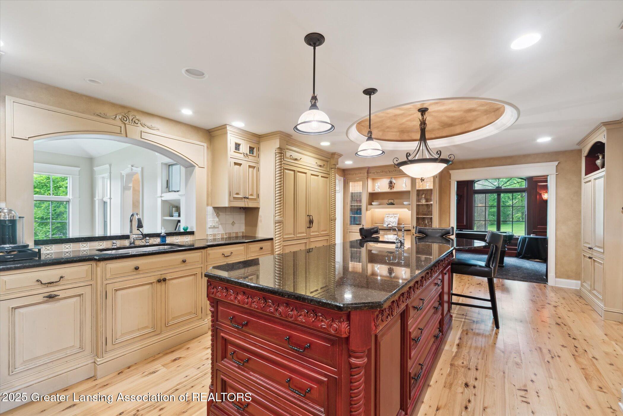 Lansing, Michigan, 48911, United States, 5 Bedrooms Bedrooms, ,5 BathroomsBathrooms,Residential,Active,1988463