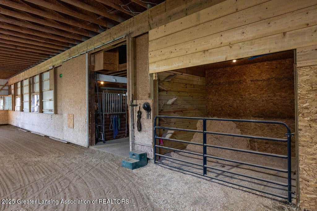 Okemos, Michigan, 48864, United States, 4 Bedrooms Bedrooms, ,5 BathroomsBathrooms,Residential,Active,1998602