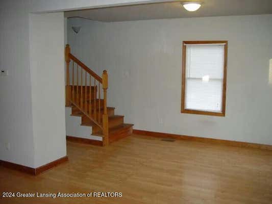 170 WALCOTT AVE, JACKSON, MI 49203, photo 4 of 26