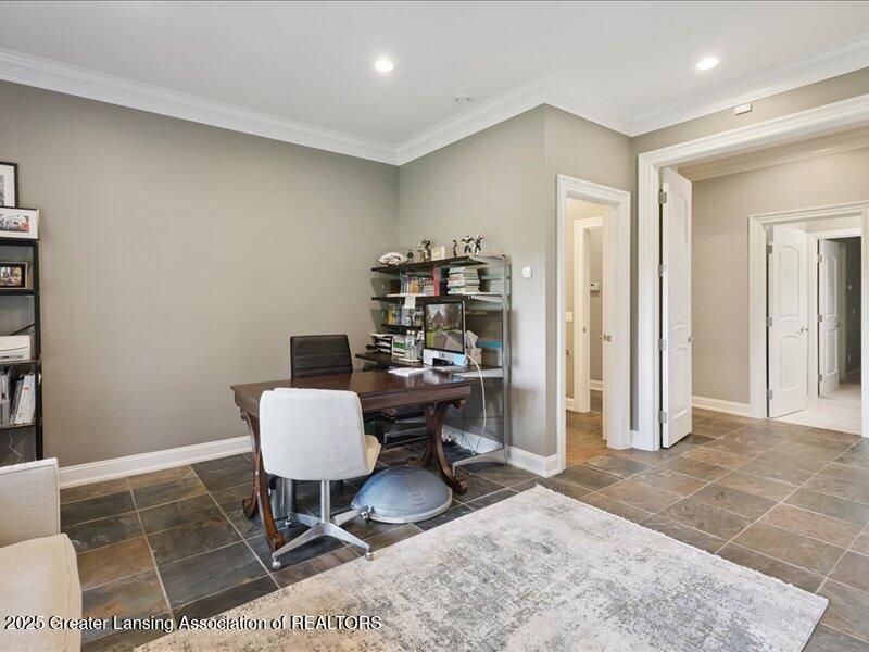 East Lansing, Michigan, 48823, United States, 8 Bedrooms Bedrooms, ,10 BathroomsBathrooms,Residential,Active,1988469