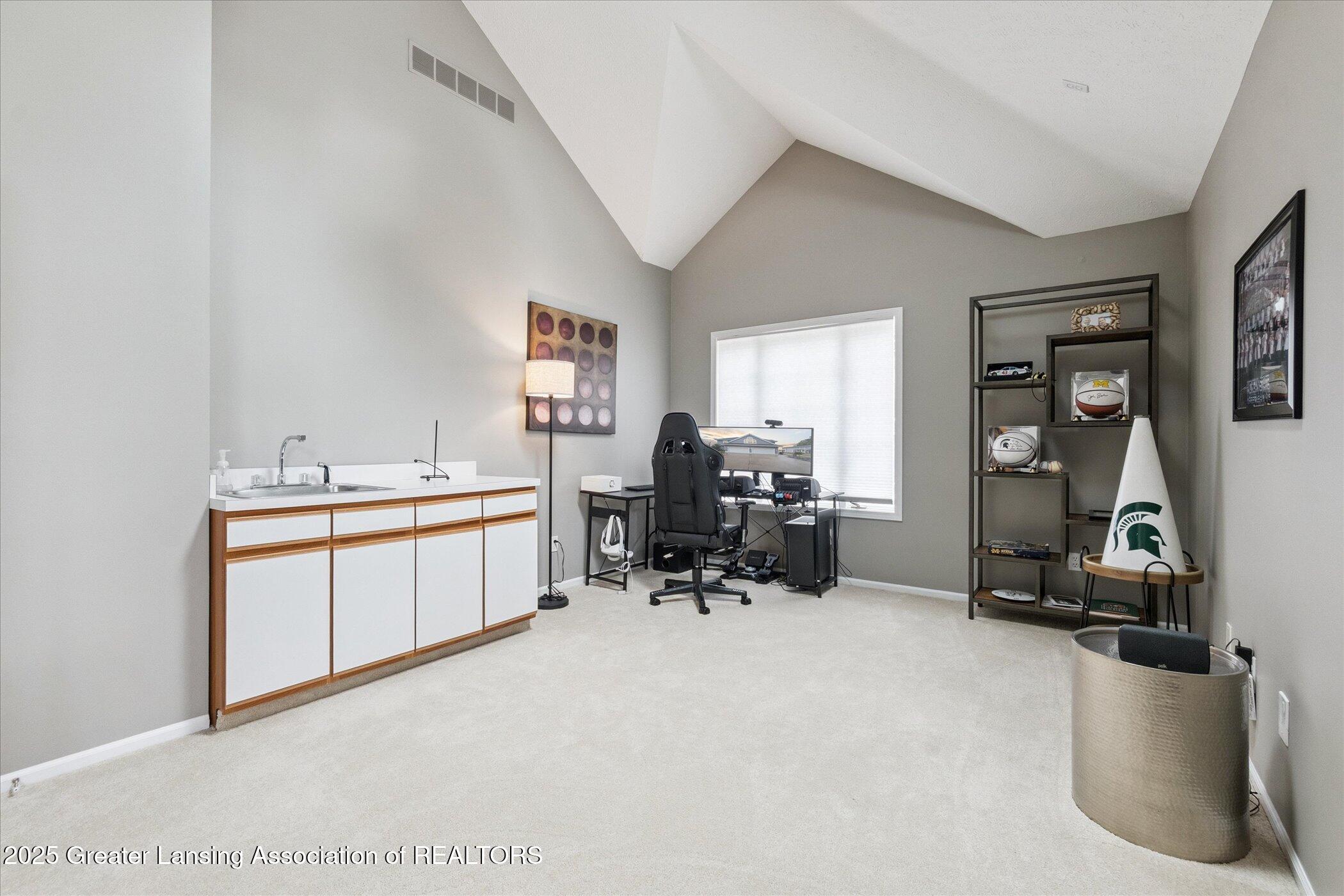 Haslett, Michigan, 48840, United States, 4 Bedrooms Bedrooms, ,3 BathroomsBathrooms,Residential,Contingent,1988482