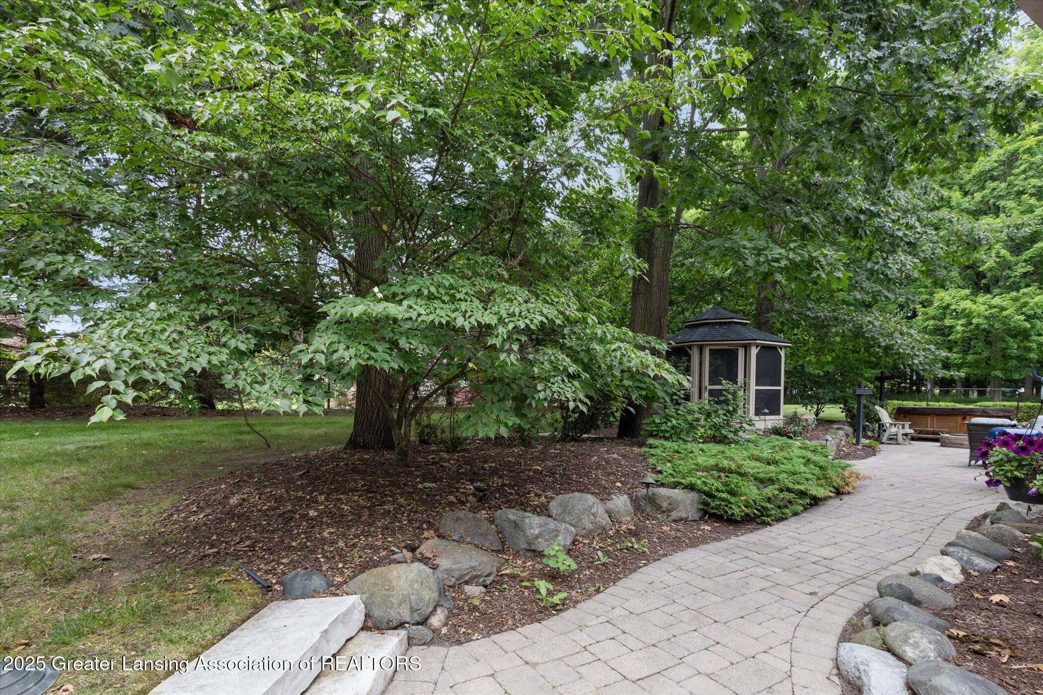 Okemos, Michigan, 48864, United States, 5 Bedrooms Bedrooms, ,6 BathroomsBathrooms,Residential,Active,2007165