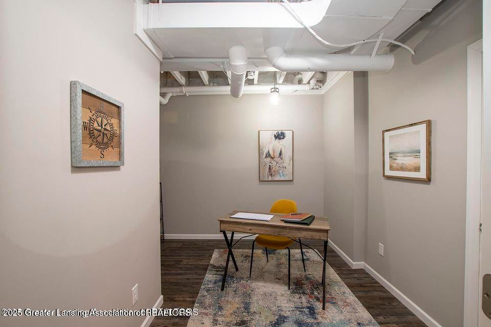 Grand Ledge, Michigan, 48837, United States, 4 Bedrooms Bedrooms, ,5 BathroomsBathrooms,Residential,Contingent,2006820