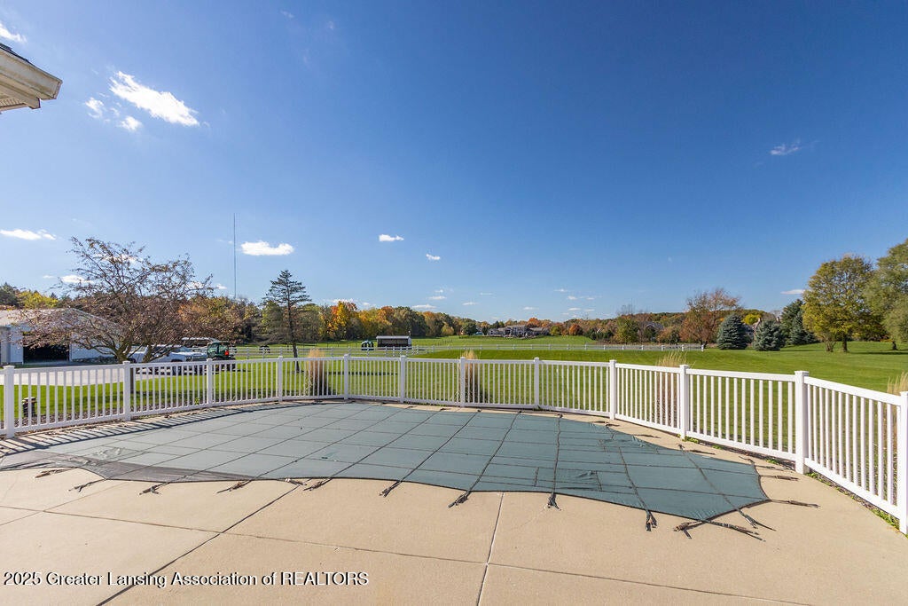 Okemos, Michigan, 48864, United States, 4 Bedrooms Bedrooms, ,5 BathroomsBathrooms,Residential,Active,1998602