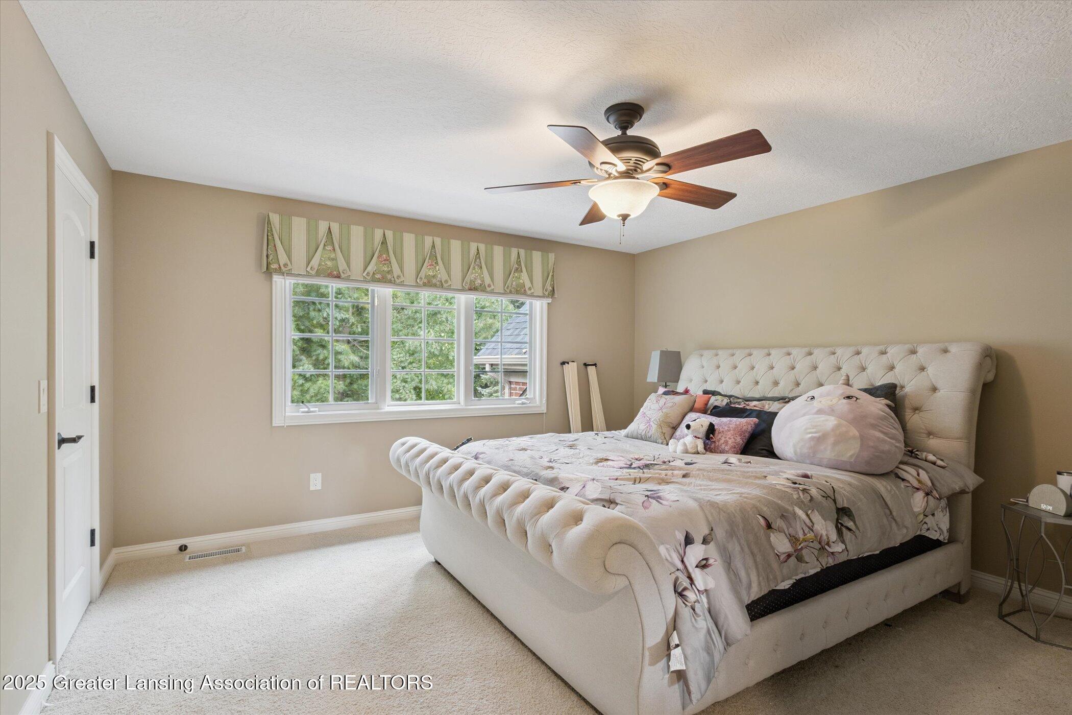 Okemos, Michigan, 48864, United States, 5 Bedrooms Bedrooms, ,6 BathroomsBathrooms,Residential,Active,2007165