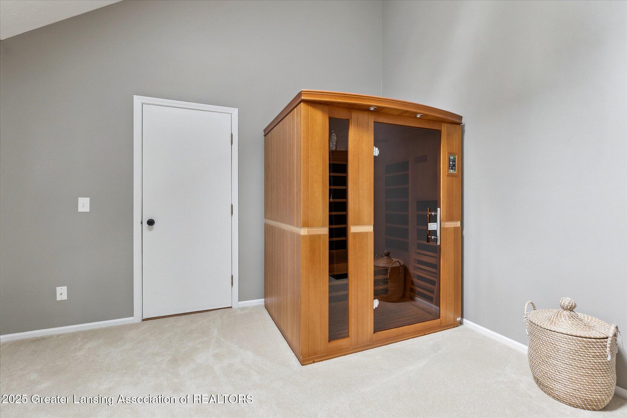 Haslett, Michigan, 48840, United States, 4 Bedrooms Bedrooms, ,3 BathroomsBathrooms,Residential,Contingent,1988482