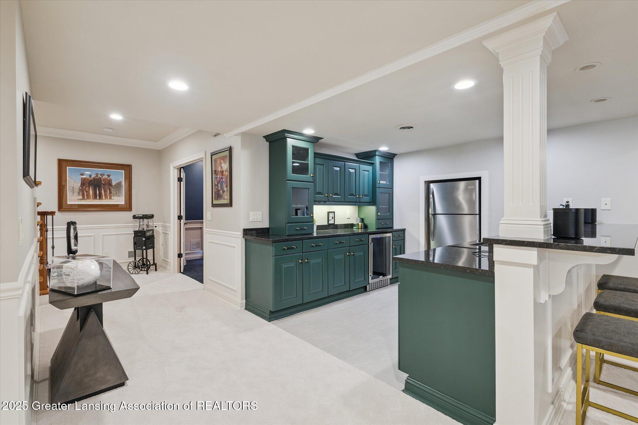 Okemos, Michigan, 48864, United States, 5 Bedrooms Bedrooms, ,6 BathroomsBathrooms,Residential,Active,2007165