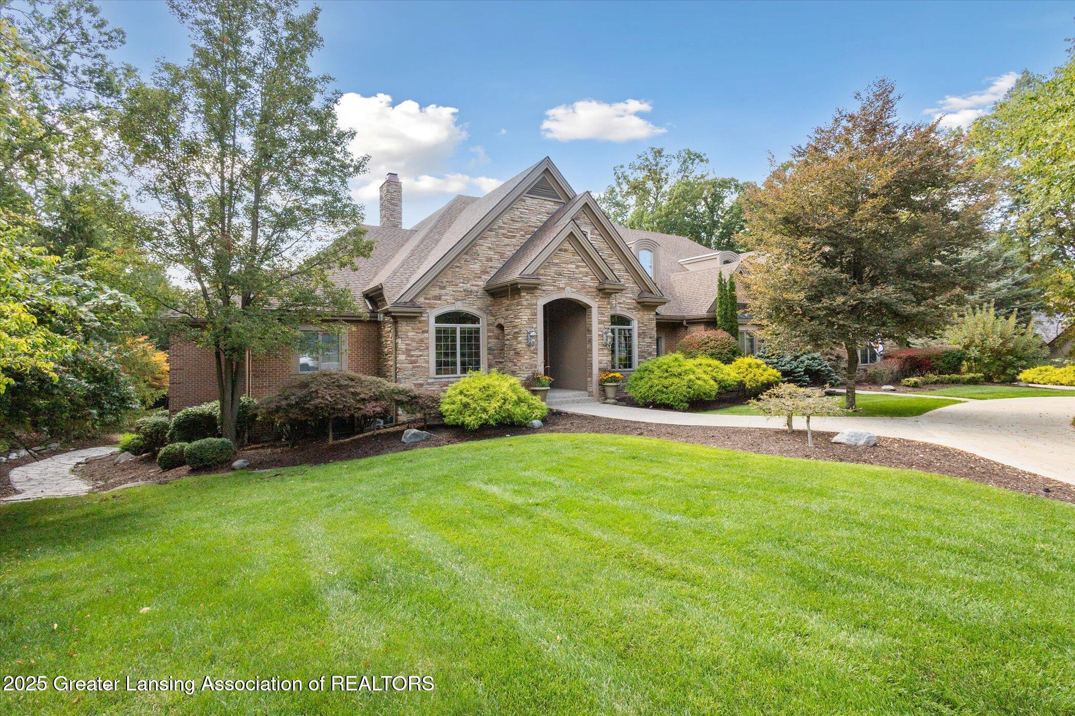 East Lansing, Michigan, 48823, United States, 8 Bedrooms Bedrooms, ,10 BathroomsBathrooms,Residential,Active,2007102