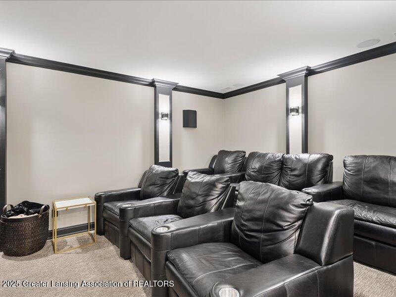 East Lansing, Michigan, 48823, United States, 8 Bedrooms Bedrooms, ,10 BathroomsBathrooms,Residential,Active,1988469