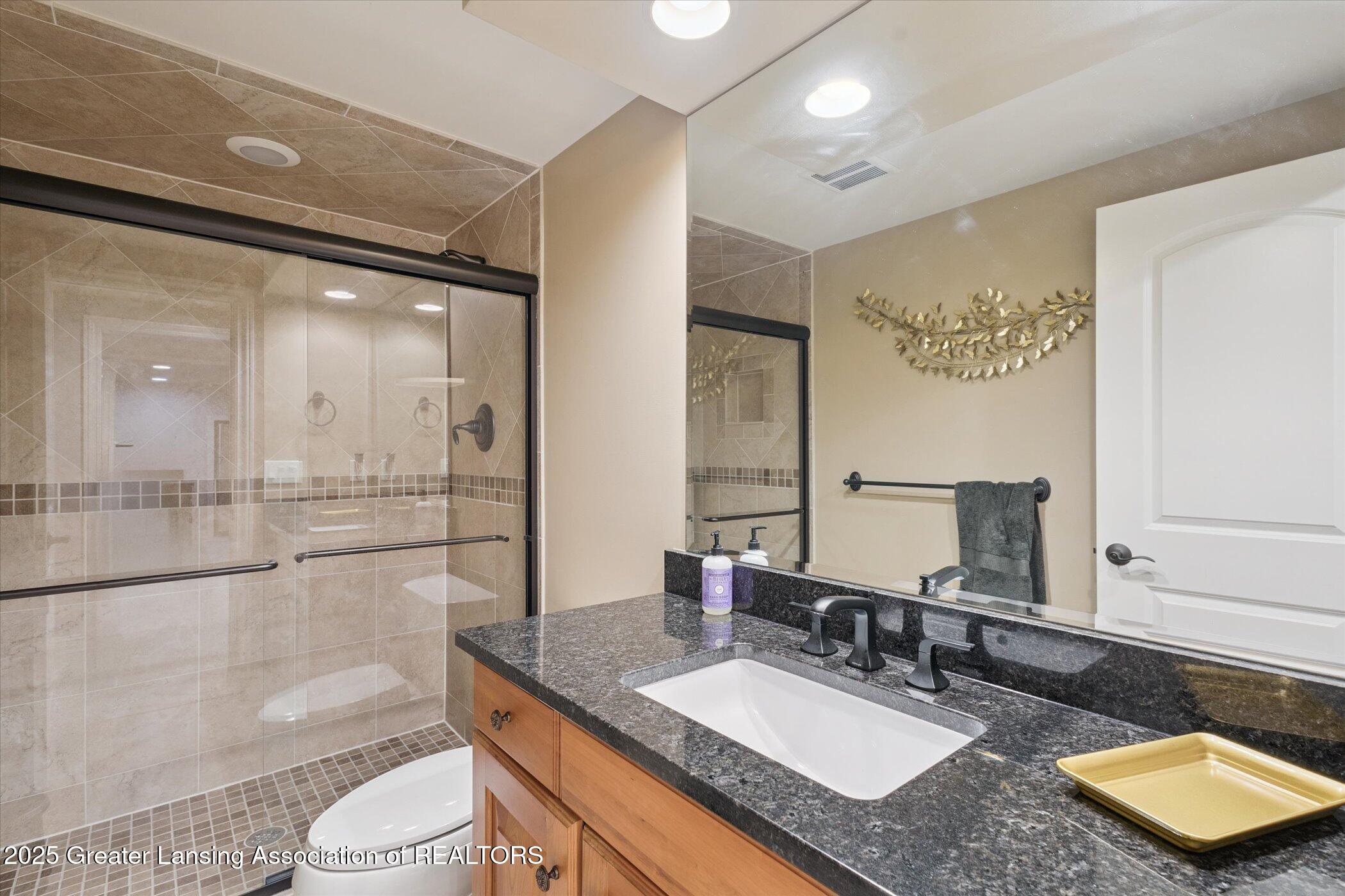 Okemos, Michigan, 48864, United States, 5 Bedrooms Bedrooms, ,6 BathroomsBathrooms,Residential,Active,2007165