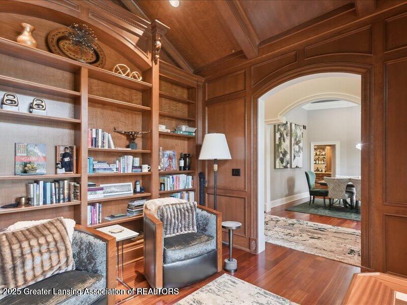 East Lansing, Michigan, 48823, United States, 8 Bedrooms Bedrooms, ,10 BathroomsBathrooms,Residential,Active,2007102