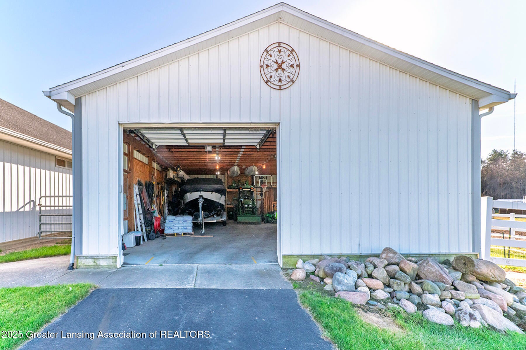 Okemos, Michigan, 48864, United States, 4 Bedrooms Bedrooms, ,5 BathroomsBathrooms,Residential,Active,1998602