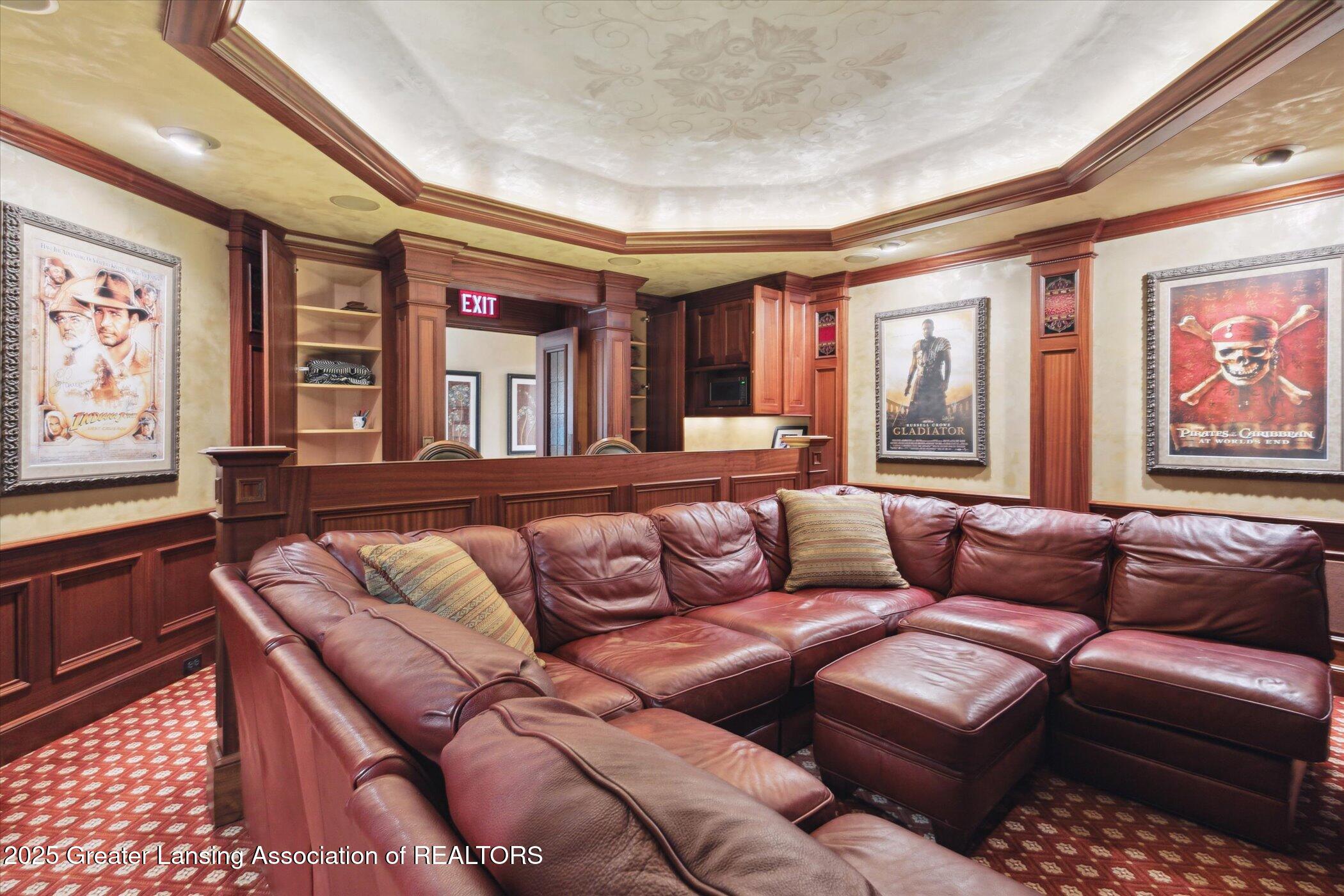 Lansing, Michigan, 48911, United States, 5 Bedrooms Bedrooms, ,5 BathroomsBathrooms,Residential,Active,1988463