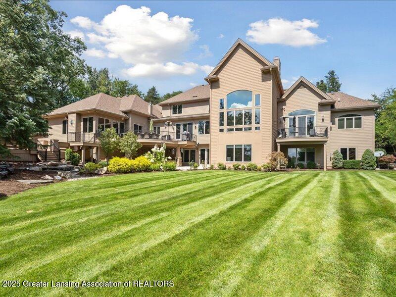 East Lansing, Michigan, 48823, United States, 8 Bedrooms Bedrooms, ,10 BathroomsBathrooms,Residential,Active,1988469