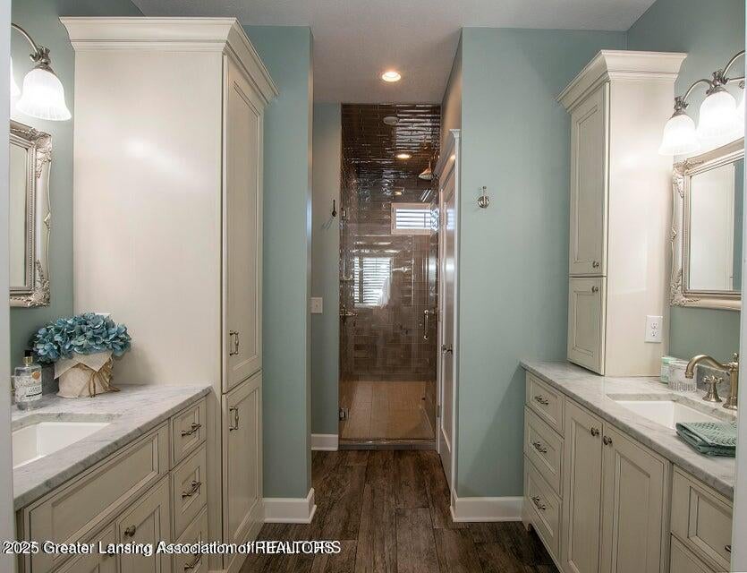 Grand Ledge, Michigan, 48837, United States, 4 Bedrooms Bedrooms, ,5 BathroomsBathrooms,Residential,Contingent,2006820