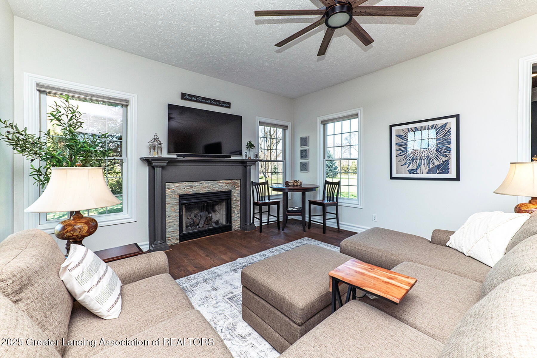 Okemos, Michigan, 48864, United States, 4 Bedrooms Bedrooms, ,5 BathroomsBathrooms,Residential,Active,1998602