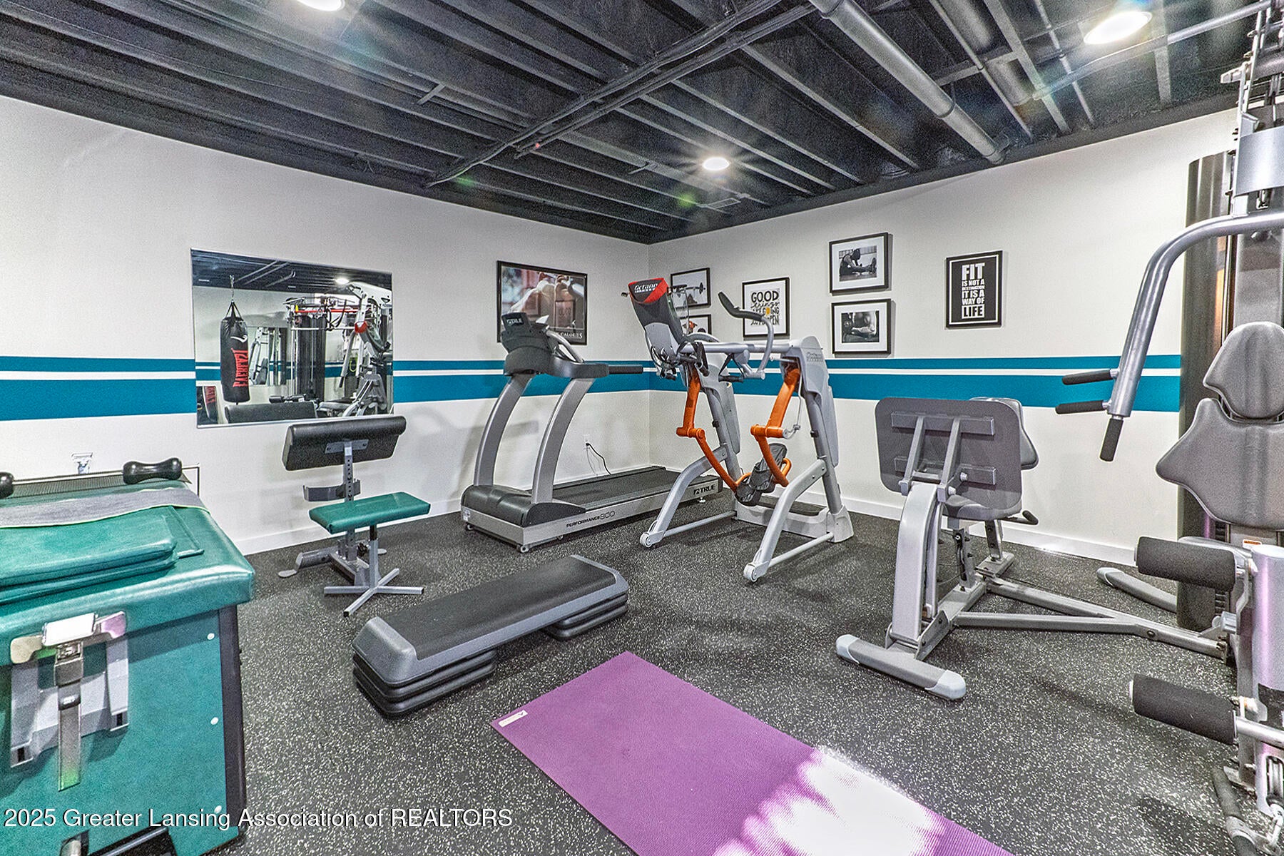 Okemos, Michigan, 48864, United States, 4 Bedrooms Bedrooms, ,5 BathroomsBathrooms,Residential,Active,1998602