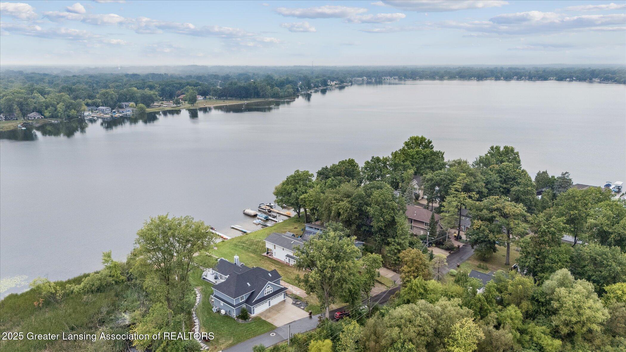 Haslett, Michigan, 48840, United States, 4 Bedrooms Bedrooms, ,3 BathroomsBathrooms,Residential,Contingent,1988482