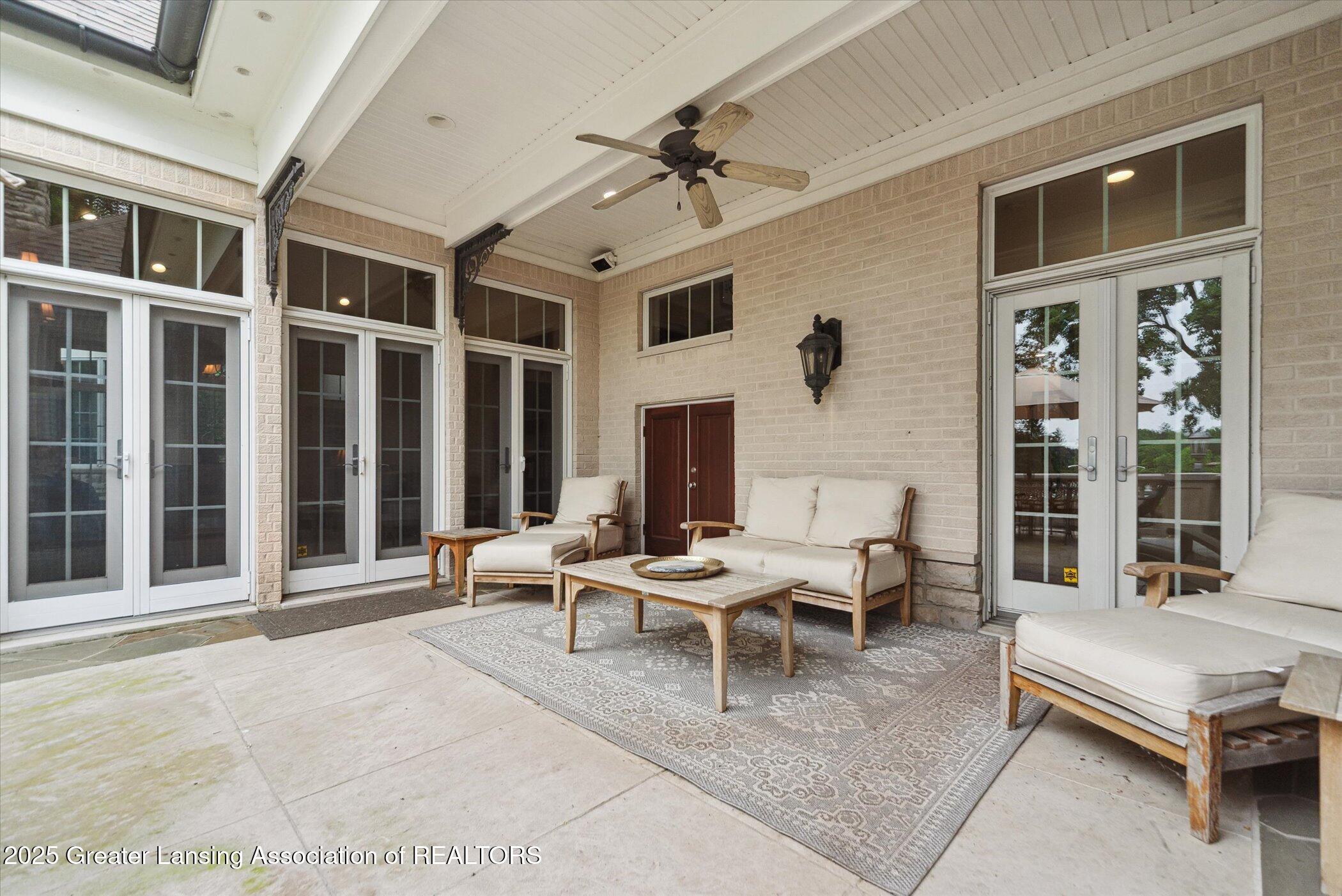 Lansing, Michigan, 48911, United States, 5 Bedrooms Bedrooms, ,5 BathroomsBathrooms,Residential,Active,1988463