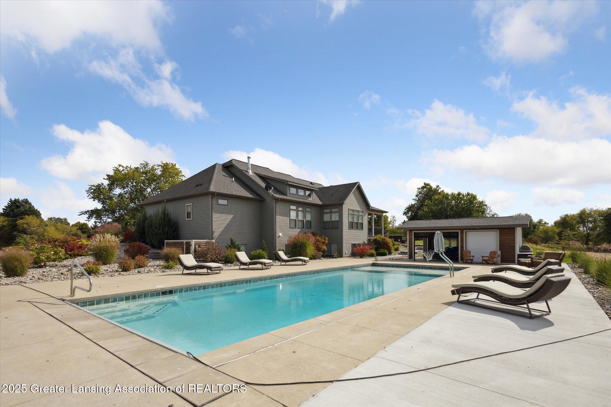 Grand Ledge, Michigan, 48837, United States, 4 Bedrooms Bedrooms, ,5 BathroomsBathrooms,Residential,Active,1988414